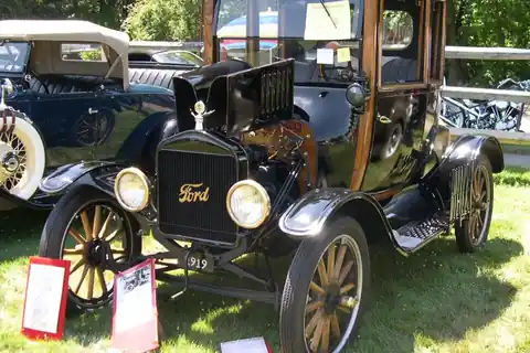 Wedding car, example photo